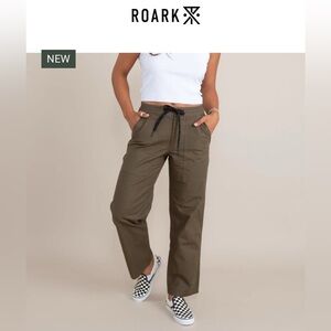 • Roark • Women’s Layover Pants Military Green Size 29